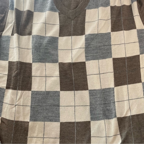 Jos. A. Bank XL Brown Merino Wool V Neck Pullover Checkered Sweater PRELOVED - Picture 8 of 8